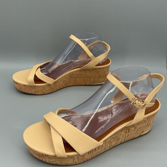 NEW Franco Sarto Women’s Pelma Platform Ankle Strap Sandals Beige Size 11M - Picture 2 of 10